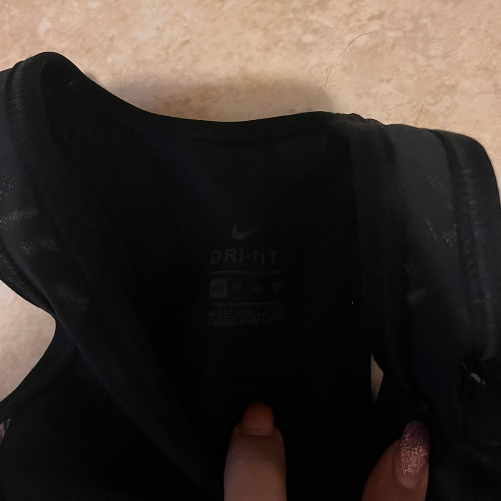 Nike sports bra used once size XS